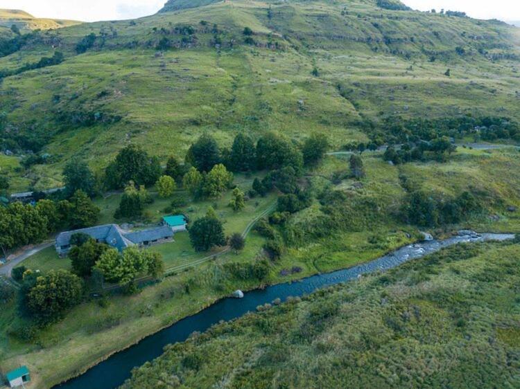 Lolambazo Country House & Cottage - Giants Castle Drakensberg Mahlutshini المظهر الخارجي الصورة