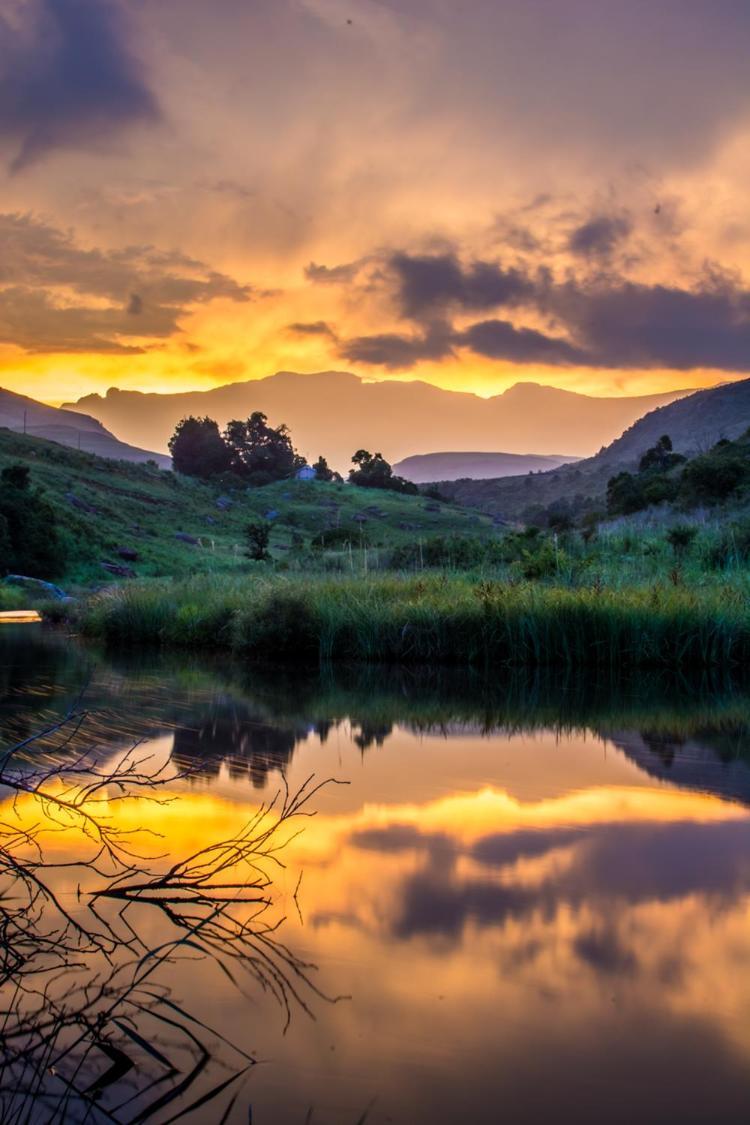 Lolambazo Country House & Cottage - Giants Castle Drakensberg Mahlutshini الغرفة الصورة