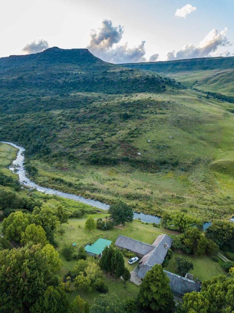 Lolambazo Country House & Cottage - Giants Castle Drakensberg Mahlutshini الغرفة الصورة