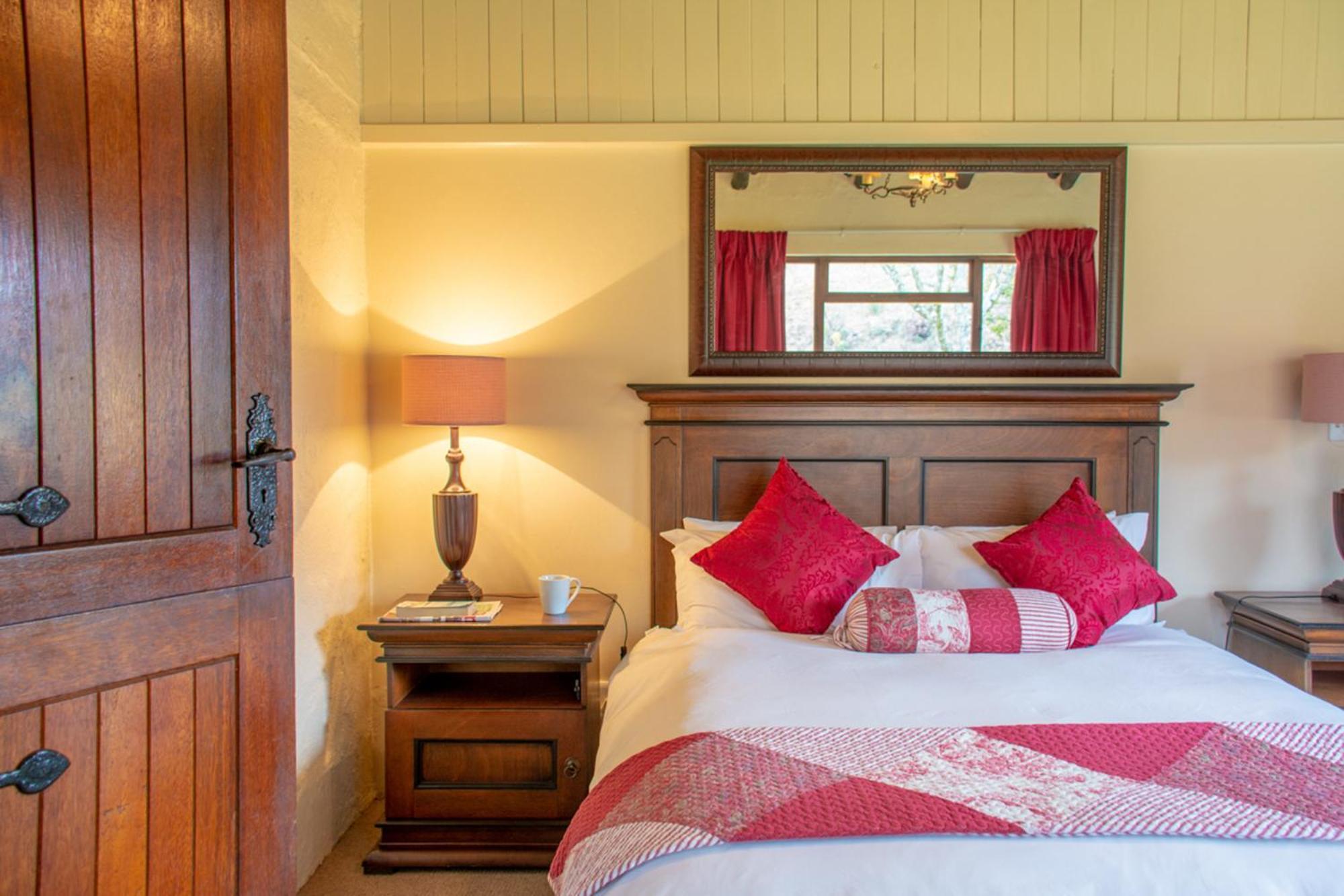 Lolambazo Country House & Cottage - Giants Castle Drakensberg Mahlutshini الغرفة الصورة